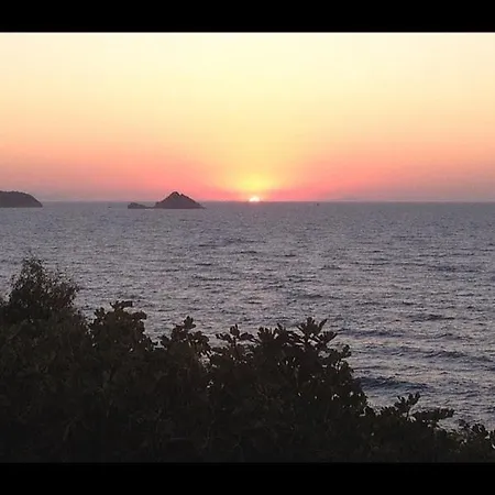 Romantic Greek Style Villa- 5Min From The Private Beach For You! 博德鲁姆